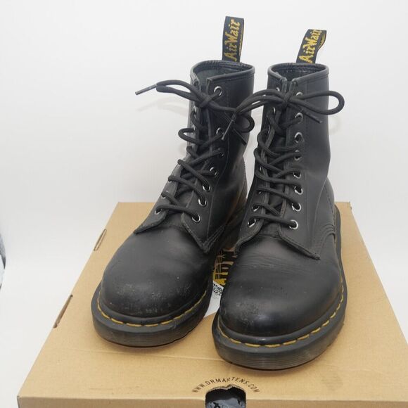 Dr. Martens Jadon Leather Boots Women's 7 Men's 8 Boot Black Smooth Distressed - Picture 1 of 10